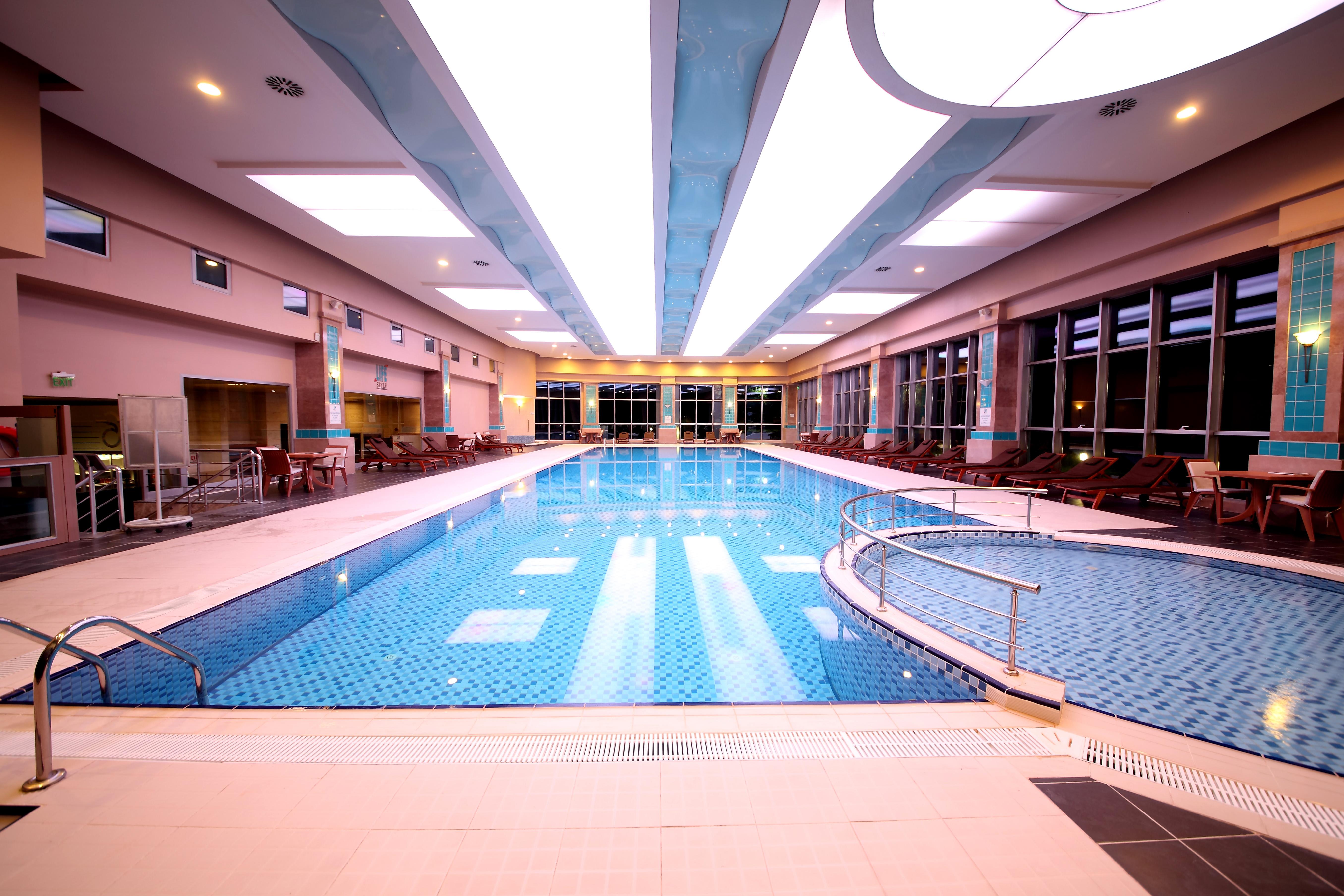 Dedeman Konya Hotel Convention Center Екстериор снимка