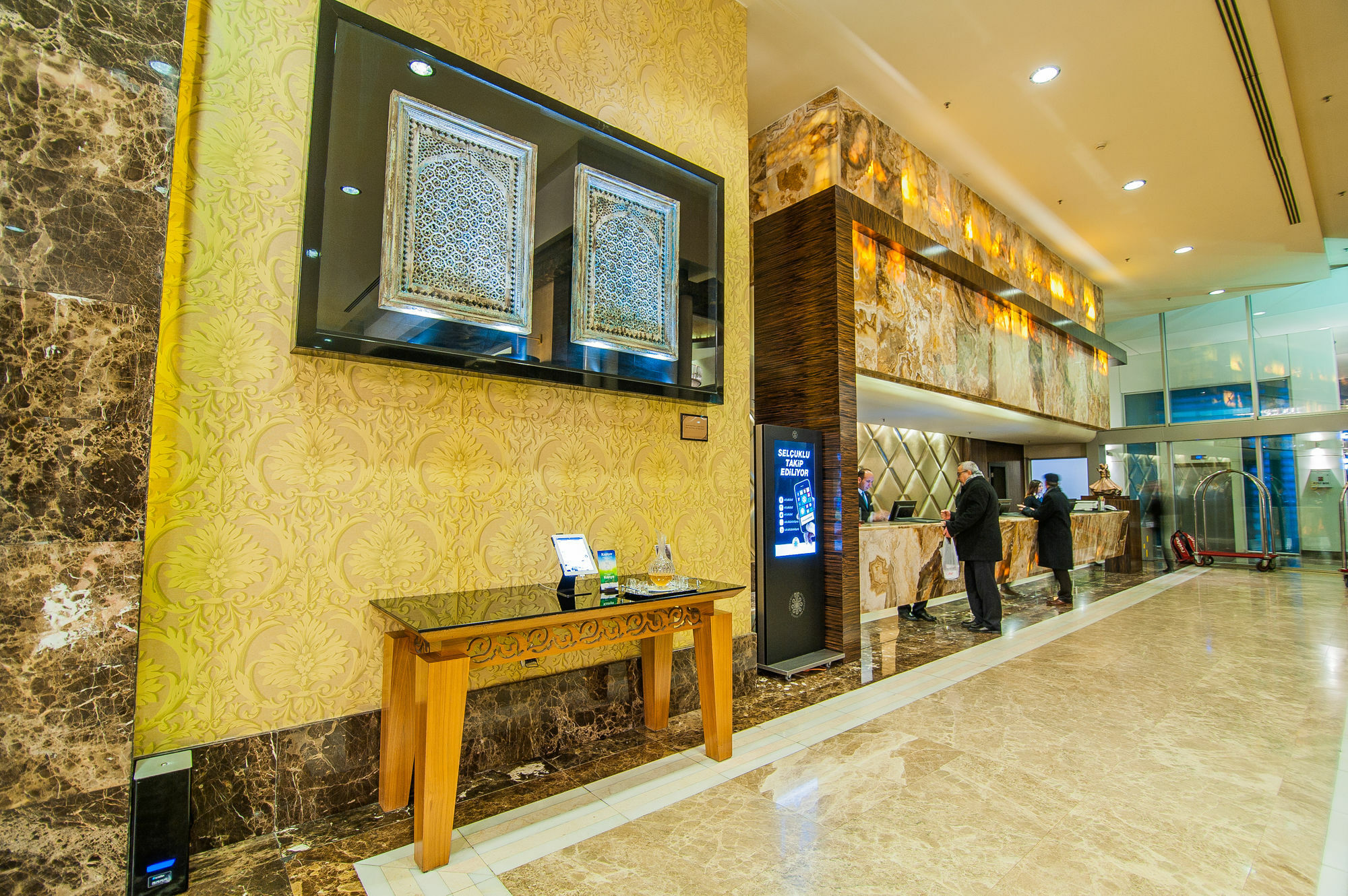 Dedeman Konya Hotel Convention Center Екстериор снимка